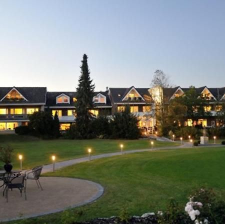 Kurhotel Haus Am Park Бад-Вестернкоттен Экстерьер фото